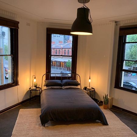 Central Club Hotel Melbourne Bagian luar foto